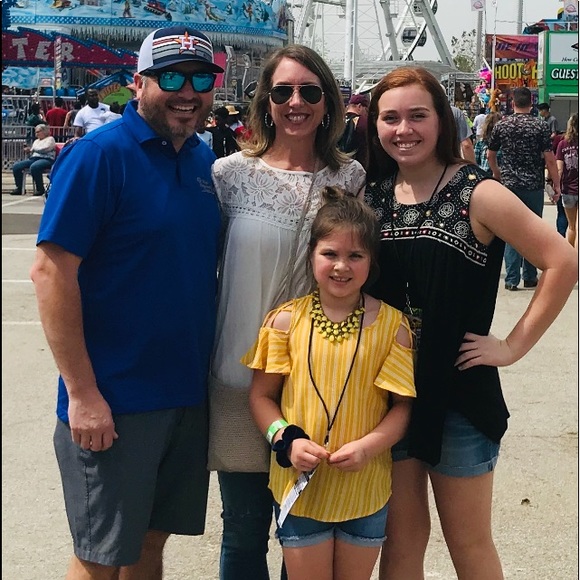 Meet your Posher, Kristen - Picture 4 of 6